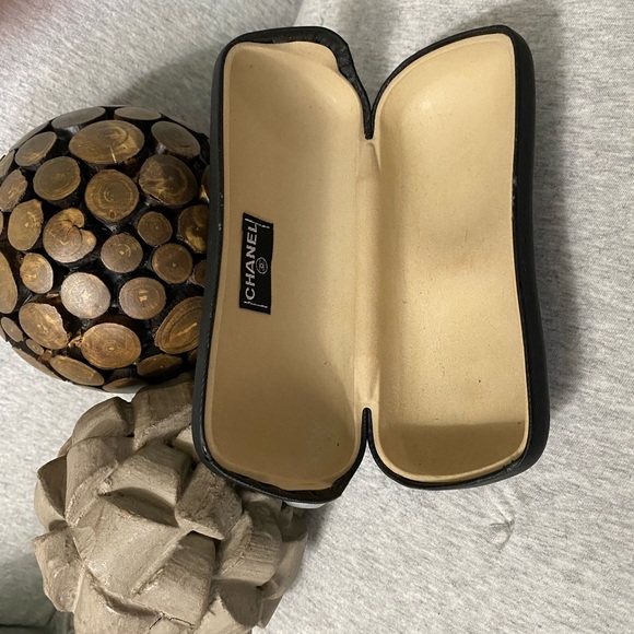 Authentic Chanel Rimless Sunglasses - Picture 16 of 16